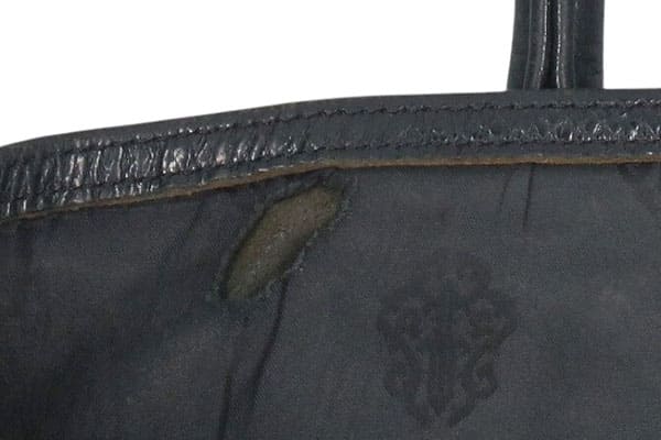 裏地が破れていても買取OK