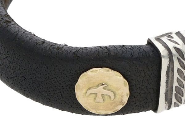 ヒビ割れがあっても買取OK
