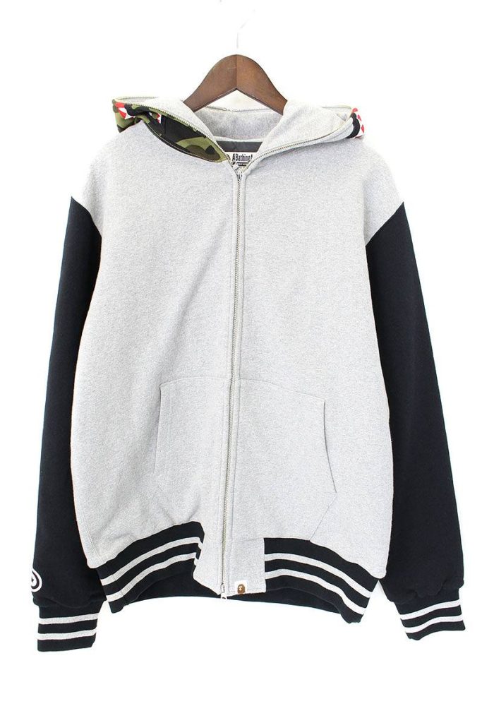 アベイシングエイプ A BATHING APE SHARK SWEAT VARSITY HOODIE シャークパーカー