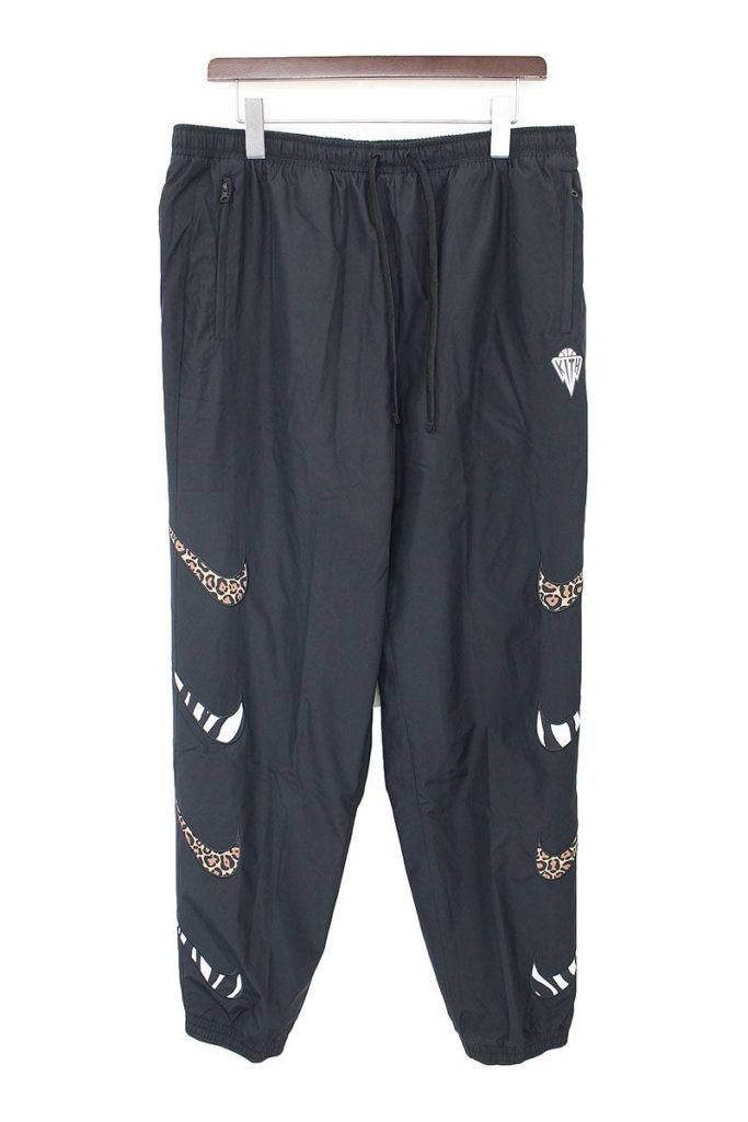 ナイキ NIKE MAX PANTS ANIMAL スウォッシュデザインナイロンパンツ