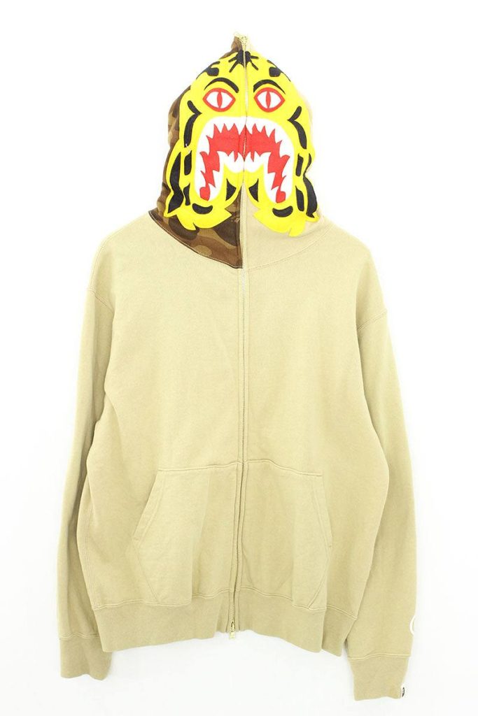 A BATHING APE タイガーシャークパーカー