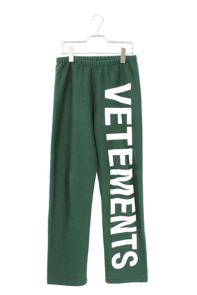 ヴェトモン VETEMENTS WAH19PA107 ロゴプリントスウェットロングパンツ