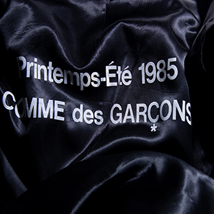 COMME des GARCONS