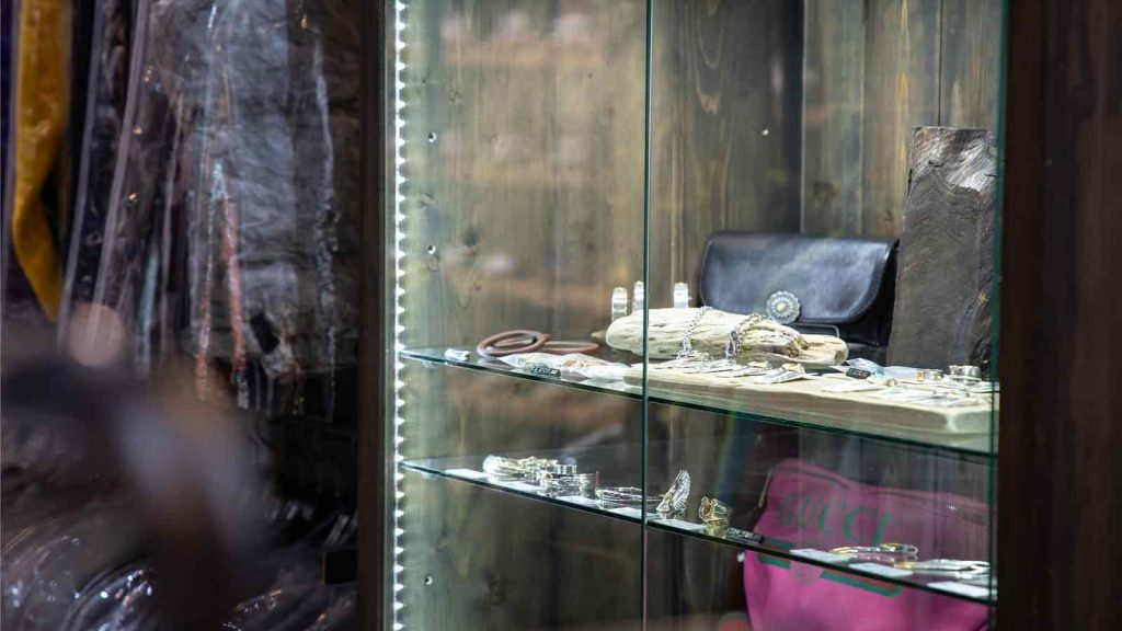 Rinkan 福岡天神店 ブランド買取のリンカン Rinkan